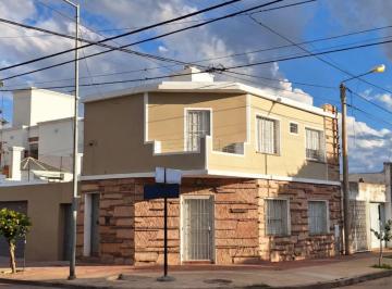 Casa · 164m² · 3 Ambientes · 1 Cochera · Venta Casa Doble Renta Espacio Comercial B Empalme