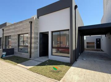 Casa · 70m² · 3 Ambientes · 1 Cochera · Duplex en Rincones de Manantiales