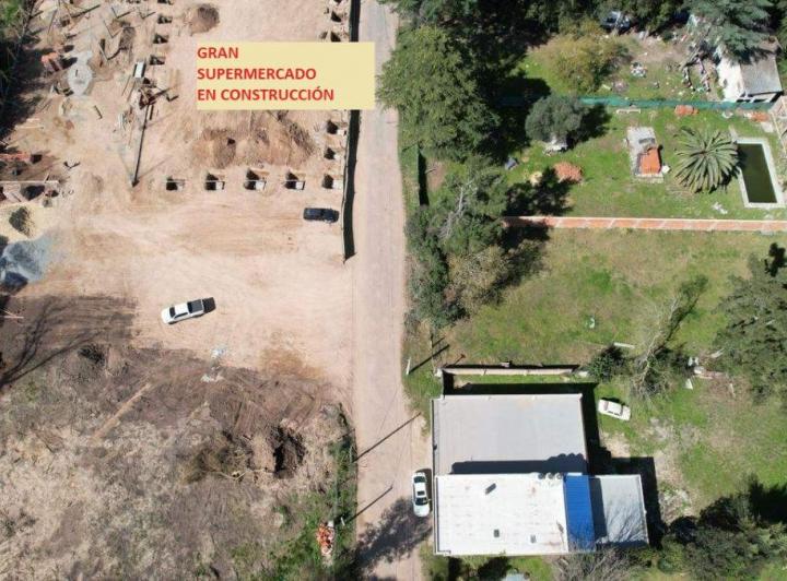 Local comercial · 386m² · 4 Ambientes