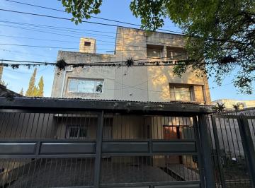 Casa · 3 Dormitorios · 2 Cocheras · Casa - Yerba Buena