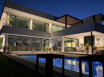 Casa de 6 ambientes, Tigre · Casa en El Yacht Amoblada Alquiler Nordelta