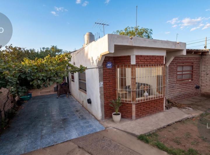 Casa · 72m² · 3 Ambientes · 1 Cochera