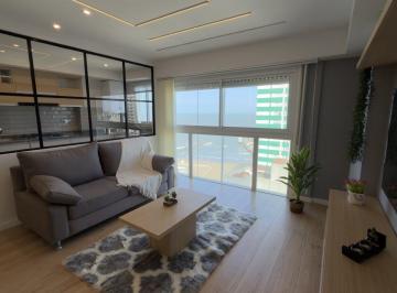Departamento · 68m² · 3 Ambientes · 1 Cochera · 3 Ambientes Reciclado con Vista Al Mar
