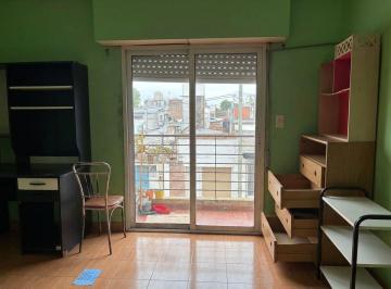 Casa · 130m² · 2 Ambientes · Vende Casa Multifamiliar - Ideal Inversión