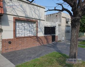 PH · 2 Ambientes · PH Al Frente de 2 Ambientes en Banfield Oeste