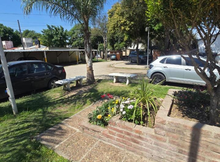Casa · 70m² · 5 Ambientes · 1 Cochera