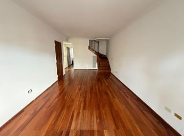 Casa · 160m² · 4 Ambientes · 2 Cocheras · Alquiler Casa 4 Ambientes Cochera Villa Ortuzar