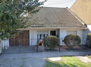 Casa · 89m² · 3 Ambientes · 1 Cochera · Venta | Casa de 3 Ambientes Apta Crédito