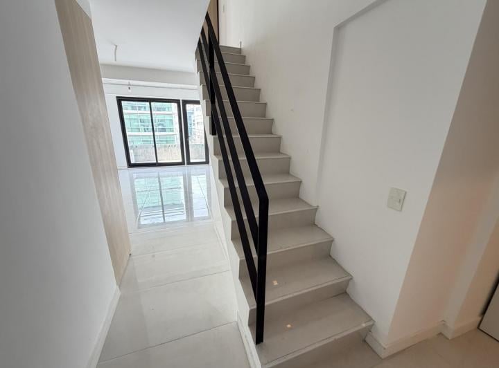 Departamento · 75m² · 2 Ambientes · 1 Cochera