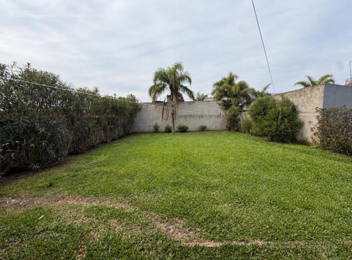 Casa · 100m² · 4 Ambientes · 1 Cochera