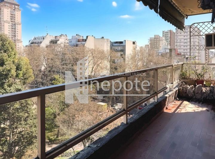 Departamento · 95m² · 5 Ambientes · 1 Cochera