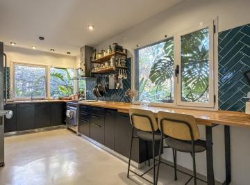 Casa · 180m² · 5 Ambientes · 2 Cocheras · Casa en Venta, 4 Dorm. en Rincon de Milberg, Apto Crédito