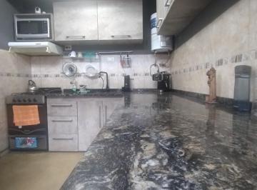 Casa de 4 ambientes, Córdoba · Apto Bancor! Casa Dos Dorm.. con Cochera. Barro Talleres Oeste