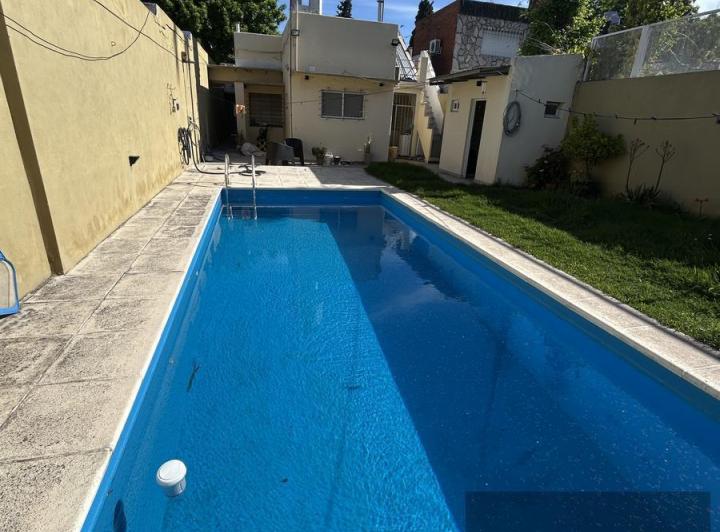 Casa · 50m² · 7 Ambientes