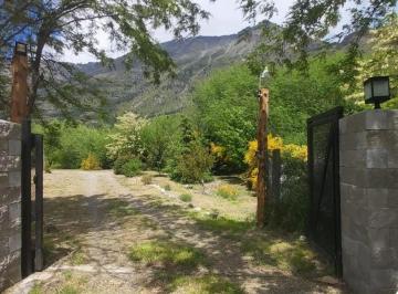 Casa · 100m² · 3 Ambientes · 3 Cocheras · Propiedad con Costa de Río en Provincia de Chubut (Cód. 127)