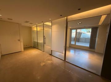 Oficina comercial · 50m² · Oficina Impecable en Edificio Corporativo - Seguridad 24hs - Unica con Balcon Aterrazado.