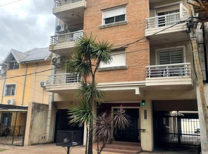 Departamento · 45m² · 2 Ambientes · 1 Cochera