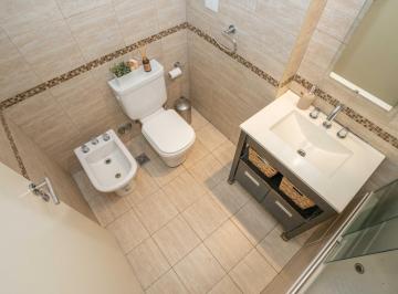 Departamento · 62m² · 3 Ambientes · 1 Cochera · Venta Departamento 3 Ambientes Villa del Parque Cochera