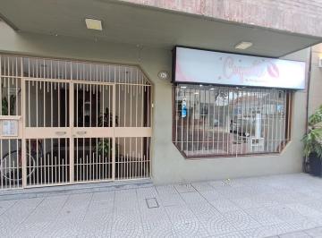 Local comercial · 60m² · Venta Local Comercial Barrio Norte con Baulera