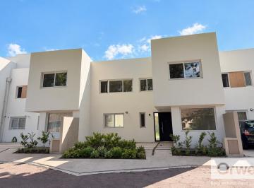 Casa · 156m² · 5 Ambientes · 2 Cocheras · Venta Casa 5 Ambientes San Isidro a Estrenar. Impecable Construcción