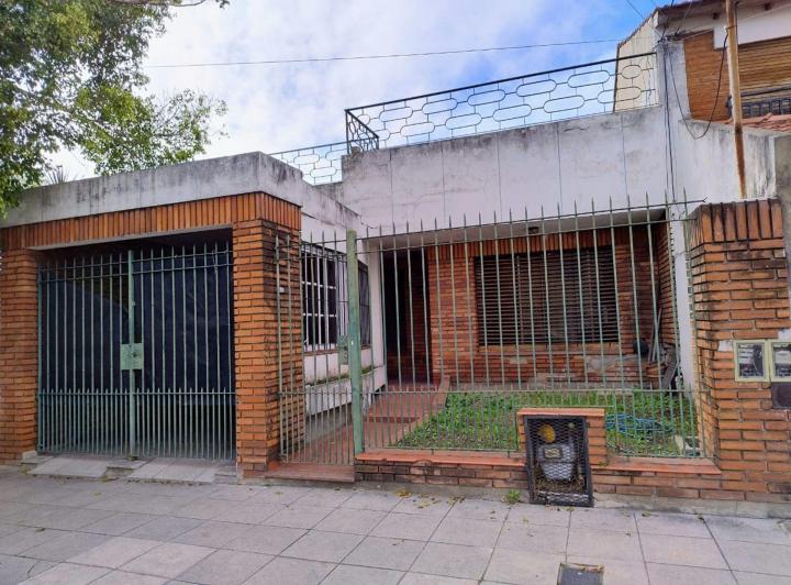 Casa · 151m² · 3 Ambientes · 1 Cochera
