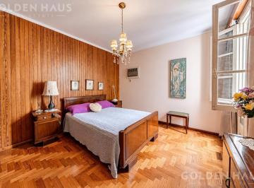 PH · 84m² · 3 Ambientes · Venta PH Tres Ambientes Liniers con Terraza y Patio