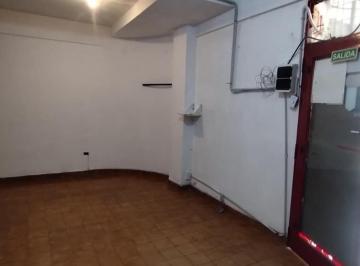 Local comercial · 27m² · 1 Ambiente · Local en Alquiler en Esquina