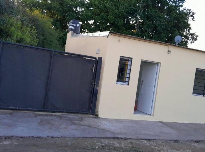 Casa · 50m² · 3 Ambientes · 2 Cocheras
