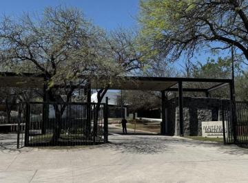 Terreno , La Calera · Lote de 481 m² en Barrio Cerrado con Vista a Las Sierras en La Calera
