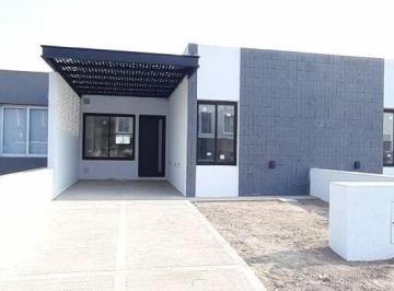 Casa de 4 ambientes, Córdoba · Casa Alquiler Docta Boulevard 3 Dor 2 Baños 1 Planta Patio Premium
