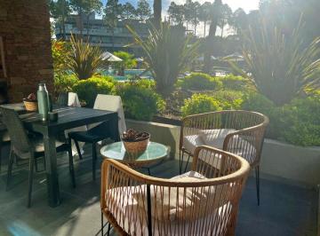 Departamento de 2 ambientes, Pinamar · Pinamar Norte - Complejo La Renata Norte - Depto de 2 Amb C/jardin en Esquina y Cochera. Pb
