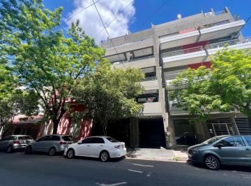 Departamento · 46m² · 2 Ambientes · 1 Cochera · Exc Depto 2 Amb con Cochera Fija - Balcón Al Contra Frente - Exc Zona y Ubicación