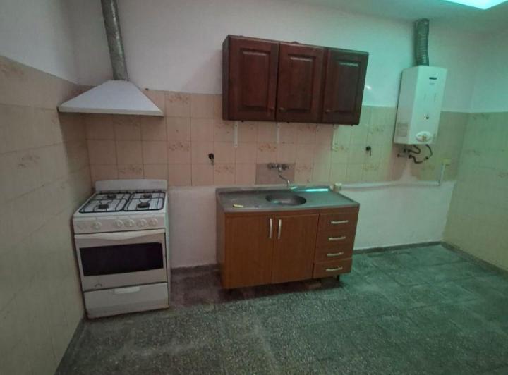 Casa · 80m² · 1 Ambiente · 1 Cochera