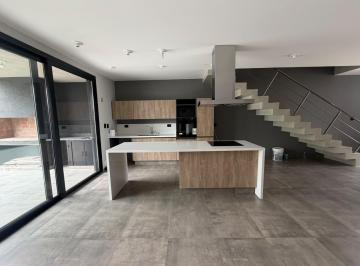 PH · 196m² · 6 Ambientes · 2 Cocheras · Venta Duplex/ph 3 Dorm. Chacras Green