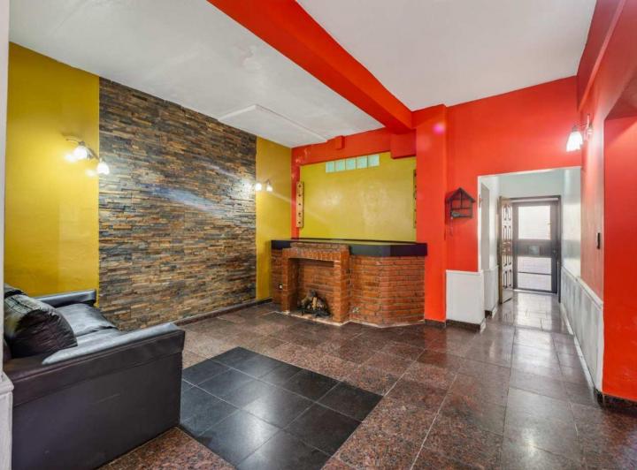 PH · 93m² · 5 Ambientes · 1 Cochera