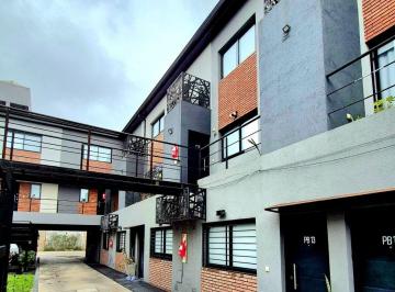 Departamento de 2 ambientes, Lanús · Departamento de 2 Ambientes en Duplex en Venta en Lanús Este