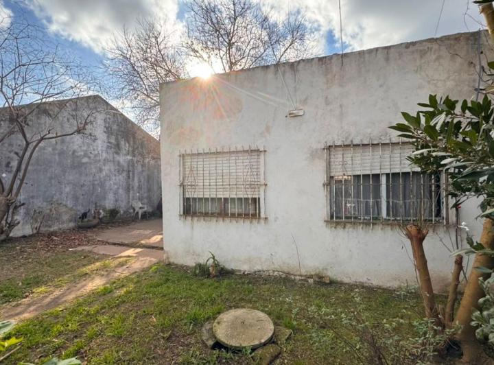 Casa · 50m² · 3 Ambientes · 1 Cochera