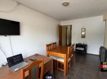 Departamento de 4 ambientes, Godoy Cruz · Oportunidad en Barrio Bombal! Departamento de 2 Dorm. con Excelente Ubicación
