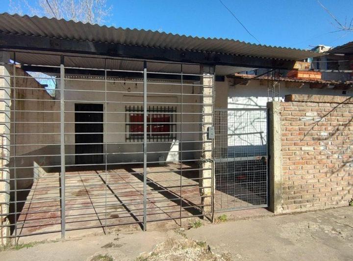 Casa · 54m² · 3 Ambientes · 1 Cochera