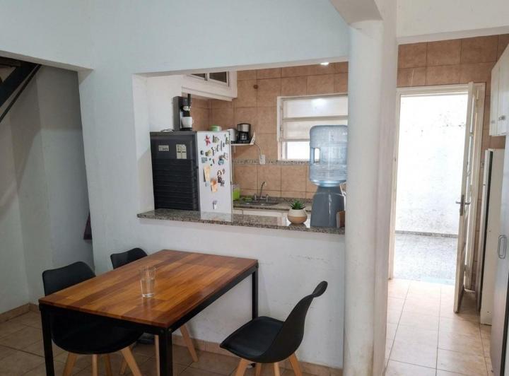 Casa · 105m² · 6 Ambientes · 1 Cochera