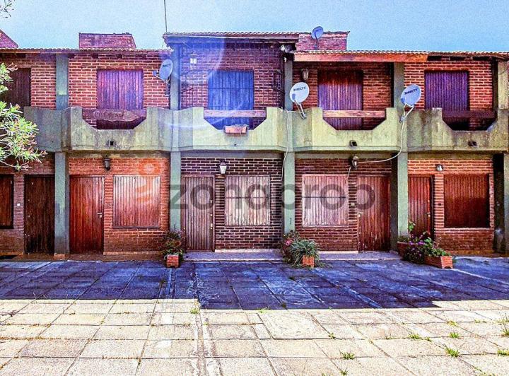 Casa · 85m² · 3 Ambientes · 1 Cochera