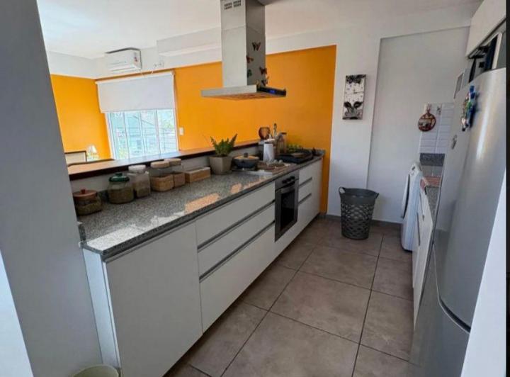 Departamento · 100m² · 3 Ambientes · 1 Cochera