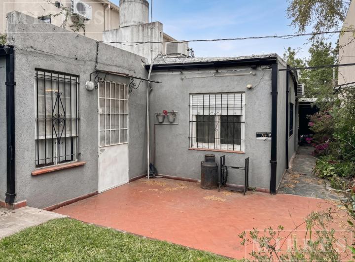 Casa · 110m² · 3 Ambientes · 4 Cocheras