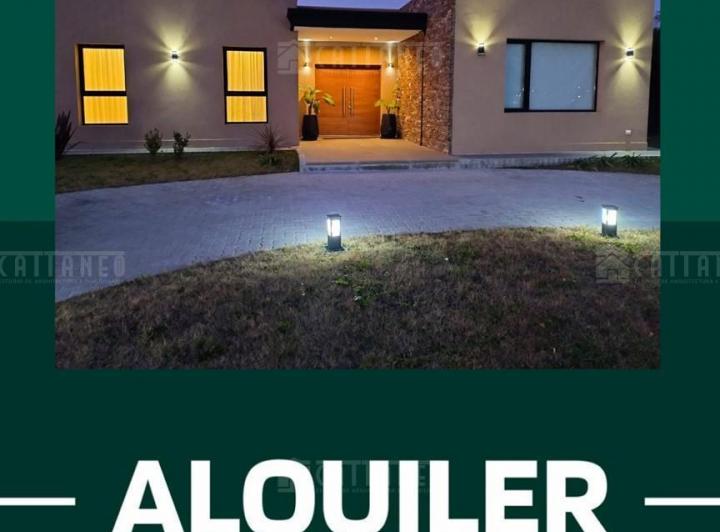 Casa · 214m² · 4 Ambientes