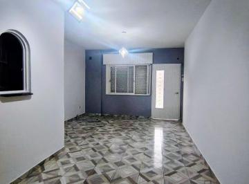PH de 3 ambientes, Mataderos · PH en Alquiler – Todo en Planta Baja, con Garage y Sin Expensas - Mataderos