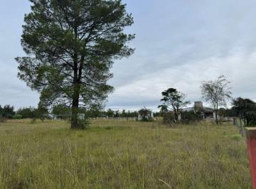 Terreno , Villa Ciudad Parque Los Reartes · Vendo Lote de 2.000 m². con Escritura en “punto Claro Villa Silvestre” (Los Reartes) U$d 39.000