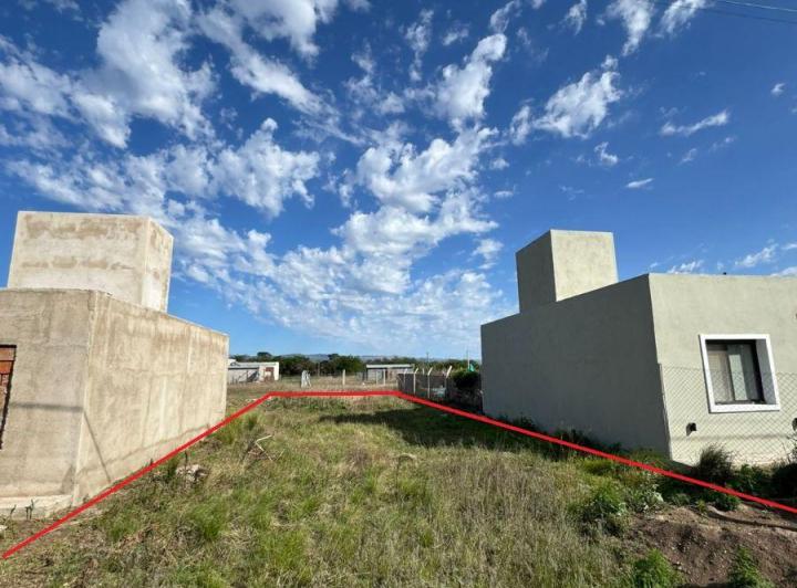 Terreno · 400m²