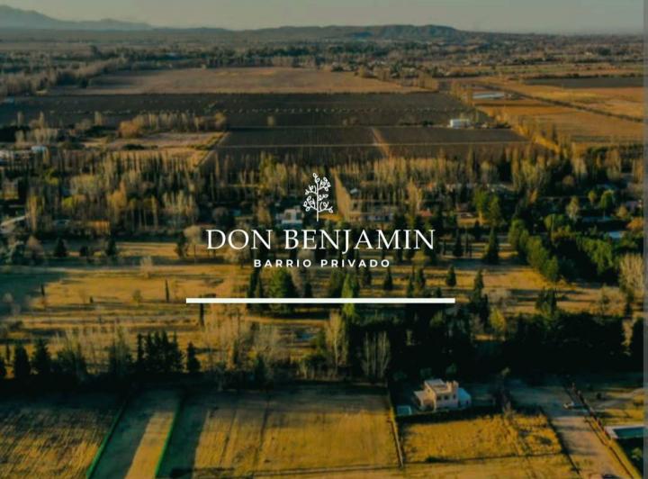 Terreno · 1026m²