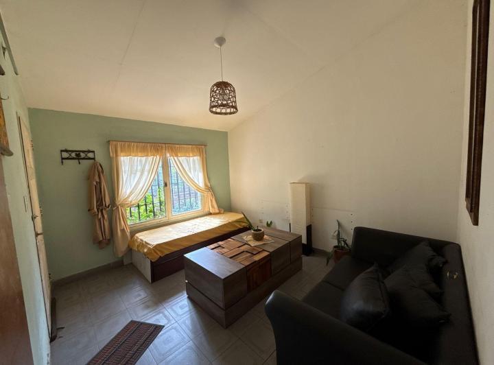 Casa · 239m² · 7 Ambientes · 1 Cochera