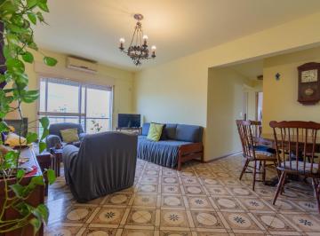 Departamento · 68m² · 4 Ambientes · 1 Cochera · Departamento 4 Ambientes con Balcón y Cochera | Apto Crédito V. Santa Rita